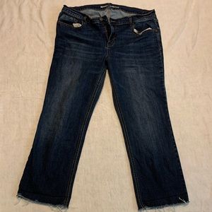 Old Navy Ankle Jeans size 14
